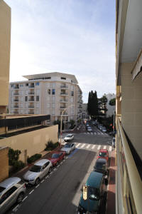 Cannes Locations, appartements et villas en location  Cannes, copyrights John and John Real Estate, photo Rf 375-02