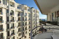 Cannes Locations, appartements et villas en location  Cannes, copyrights John and John Real Estate, photo Rf 013-03