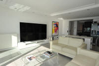 Cannes Locations, appartements et villas en location  Cannes, copyrights John and John Real Estate, photo Rf 017-06