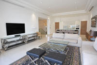 Cannes Locations, appartements et villas en location  Cannes, copyrights John and John Real Estate, photo Rf 033-09