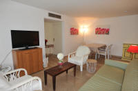 Cannes Locations, appartements et villas en location  Cannes, copyrights John and John Real Estate, photo Rf 038-18