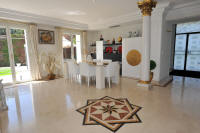 Cannes Locations, appartements et villas en location  Cannes, copyrights John and John Real Estate, photo Rf 053-09