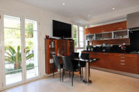 Cannes Locations, appartements et villas en location  Cannes, copyrights John and John Real Estate, photo Rf 053-32
