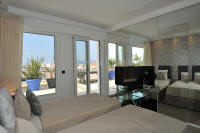 Cannes Locations, appartements et villas en location  Cannes, copyrights John and John Real Estate, photo Rf 093-23