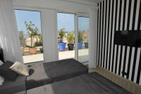 Cannes Locations, appartements et villas en location  Cannes, copyrights John and John Real Estate, photo Rf 093-29