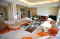 Cannes Locations, appartements et villas en location  Cannes, copyrights John and John Real Estate, photo Rf 102-22