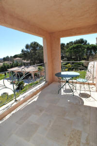 Cannes Locations, appartements et villas en location  Cannes, copyrights John and John Real Estate, photo Rf 102-41