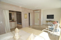 Cannes Locations, appartements et villas en location  Cannes, copyrights John and John Real Estate, photo Rf 103-18