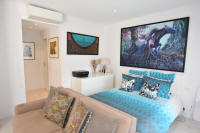 Cannes Locations, appartements et villas en location  Cannes, copyrights John and John Real Estate, photo Rf 105-06