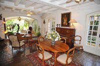 Cannes Locations, appartements et villas en location  Cannes, copyrights John and John Real Estate, photo Rf 112-20