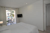 Cannes Locations, appartements et villas en location  Cannes, copyrights John and John Real Estate, photo Rf 114-15