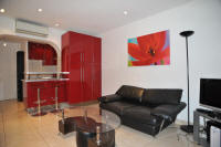 Cannes Locations, appartements et villas en location  Cannes, copyrights John and John Real Estate, photo Rf 119-06