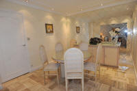 Cannes Locations, appartements et villas en location  Cannes, copyrights John and John Real Estate, photo Rf 127-02