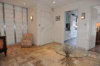 Cannes Locations, appartements et villas en location  Cannes, copyrights John and John Real Estate, photo Rf 127-09