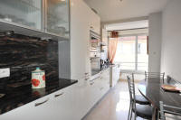 Cannes Locations, appartements et villas en location  Cannes, copyrights John and John Real Estate, photo Rf 127-14