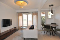 Cannes Locations, appartements et villas en location  Cannes, copyrights John and John Real Estate, photo Rf 132-05