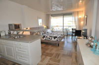 Cannes Locations, appartements et villas en location  Cannes, copyrights John and John Real Estate, photo Rf 134-09