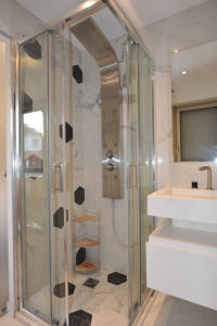 Cannes Locations, appartements et villas en location  Cannes, copyrights John and John Real Estate, photo Rf 140-19