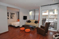 Cannes Locations, appartements et villas en location  Cannes, copyrights John and John Real Estate, photo Rf 141-03