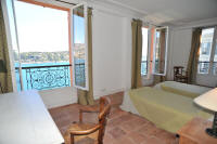 Cannes Locations, appartements et villas en location  Cannes, copyrights John and John Real Estate, photo Rf 145-071