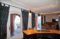 Cannes Locations, appartements et villas en location  Cannes, copyrights John and John Real Estate, photo Rf 145-082