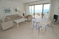 Cannes Locations, appartements et villas en location  Cannes, copyrights John and John Real Estate, photo Rf 146-04