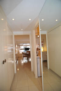 Cannes Locations, appartements et villas en location  Cannes, copyrights John and John Real Estate, photo Rf 149-07