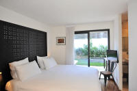 Cannes Locations, appartements et villas en location  Cannes, copyrights John and John Real Estate, photo Rf 157-10