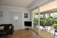 Cannes Locations, appartements et villas en location  Cannes, copyrights John and John Real Estate, photo Rf 163-08