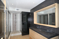 Cannes Locations, appartements et villas en location  Cannes, copyrights John and John Real Estate, photo Rf 165-19