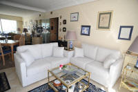 Cannes Locations, appartements et villas en location  Cannes, copyrights John and John Real Estate, photo Rf 171-06