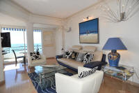 Cannes Locations, appartements et villas en location  Cannes, copyrights John and John Real Estate, photo Rf 174-06