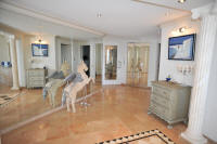 Cannes Locations, appartements et villas en location  Cannes, copyrights John and John Real Estate, photo Rf 174-11