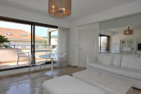 Cannes Locations, appartements et villas en location  Cannes, copyrights John and John Real Estate, photo Rf 178-05