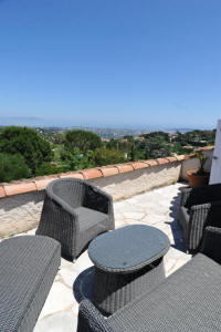 Cannes Locations, appartements et villas en location  Cannes, copyrights John and John Real Estate, photo Rf 180-22