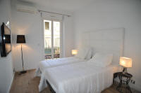 Cannes Locations, appartements et villas en location  Cannes, copyrights John and John Real Estate, photo Rf 192-13