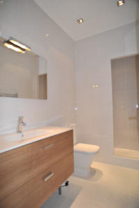 Cannes Locations, appartements et villas en location  Cannes, copyrights John and John Real Estate, photo Rf 207-05
