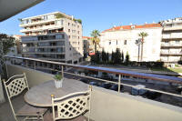 Cannes Locations, appartements et villas en location  Cannes, copyrights John and John Real Estate, photo Rf 223-01