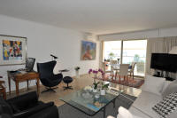 Cannes Locations, appartements et villas en location  Cannes, copyrights John and John Real Estate, photo Rf 224-13