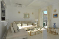 Cannes Locations, appartements et villas en location  Cannes, copyrights John and John Real Estate, photo Rf 231-11