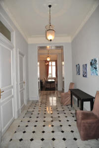 Cannes Locations, appartements et villas en location  Cannes, copyrights John and John Real Estate, photo Rf 233-19