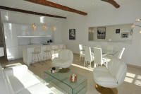 Cannes Locations, appartements et villas en location  Cannes, copyrights John and John Real Estate, photo Rf 242-04