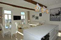 Cannes Locations, appartements et villas en location  Cannes, copyrights John and John Real Estate, photo Rf 242-08