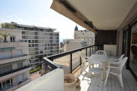 Cannes Locations, appartements et villas en location  Cannes, copyrights John and John Real Estate, photo Rf 257-04