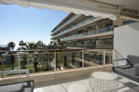 Cannes Locations, appartements et villas en location  Cannes, copyrights John and John Real Estate, photo Rf 275-01