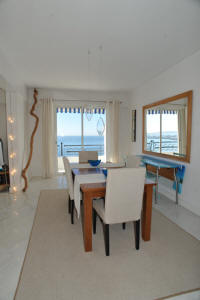 Cannes Locations, appartements et villas en location  Cannes, copyrights John and John Real Estate, photo Rf 290-14