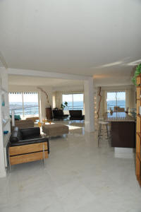 Cannes Locations, appartements et villas en location  Cannes, copyrights John and John Real Estate, photo Rf 290-15