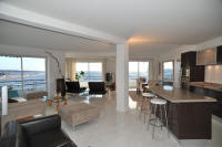 Cannes Locations, appartements et villas en location  Cannes, copyrights John and John Real Estate, photo Rf 290-32