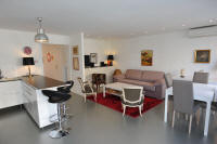 Cannes Locations, appartements et villas en location  Cannes, copyrights John and John Real Estate, photo Rf 295-04