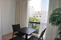 Cannes Locations, appartements et villas en location  Cannes, copyrights John and John Real Estate, photo Rf 297-02